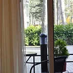 Saules Krantas 아파트호텔 팔랑가