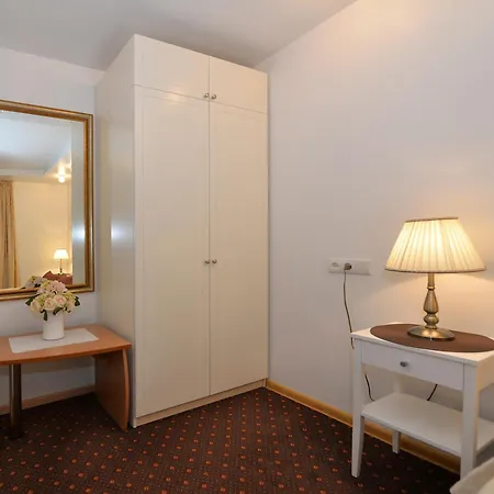 Saules Krantas 3*